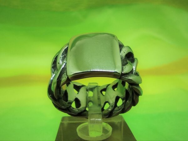 Bague alliance gothique en acier inoxydable chirurgical 316L, motifs chaînes avec chaton carré en acier poli, style rock biker gothique