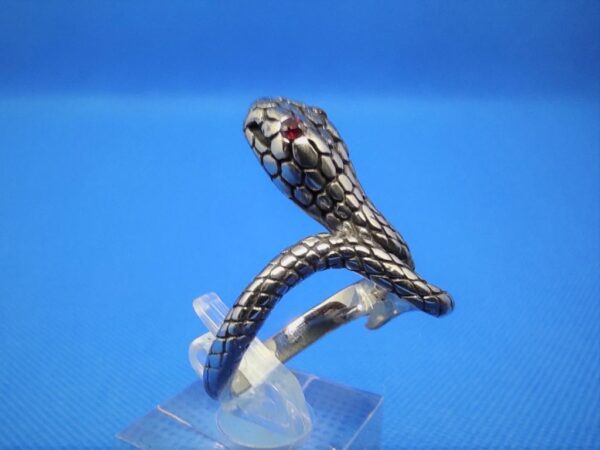 Bague gothique en acier inoxydable chirurgical 316L, serpent cobra avec 2 yeux rouges, style rock, biker, gothique, punk