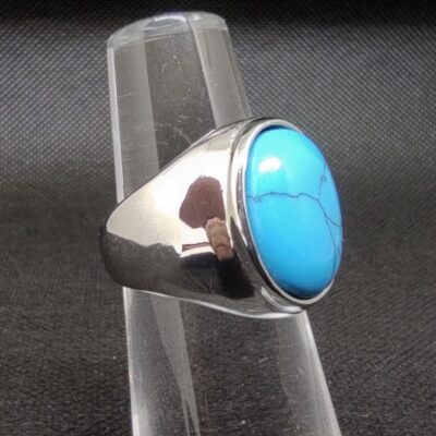 Bague chevalière polie cabochon turquoise