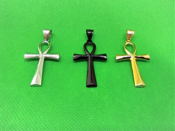 Pendentif acier croix égyptienne classique