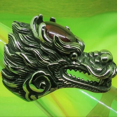 bague gothique en acier inoxydable chirurgical 316L, tête de dragon avec pierre rouge en cabochon, style rock, biker, gothique