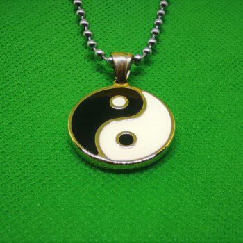pendentif classique acier plaqué or yin yang