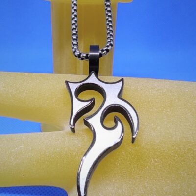 Pendentif flamme gothique