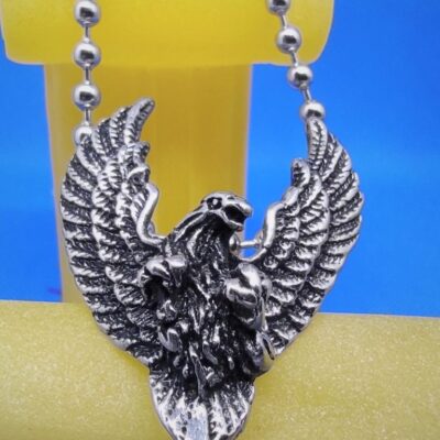 Pendentif gothique petit aigle
