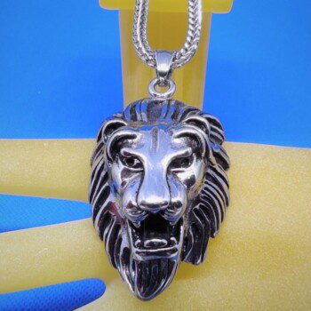 Pendentif gothique acier tête de lion, style gothique rock biker animaux